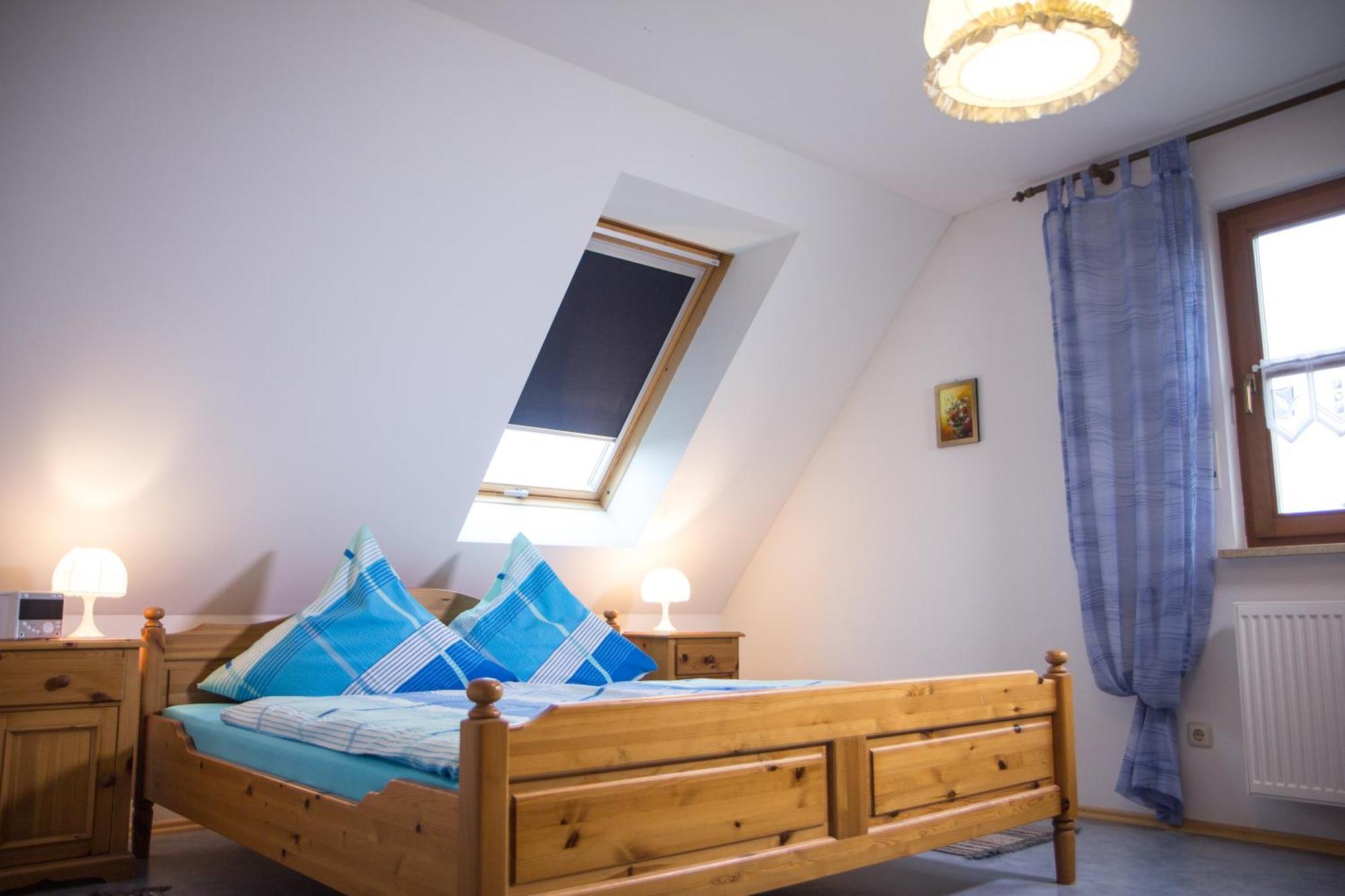 Ferienwohnung Am Sonnenhang Neualbenreuth Exterior foto