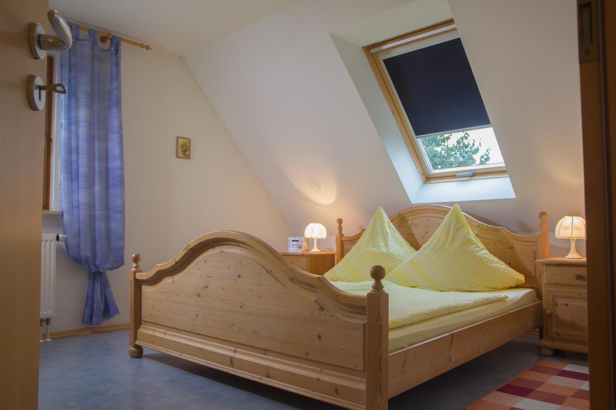 Ferienwohnung Am Sonnenhang Neualbenreuth Exterior foto